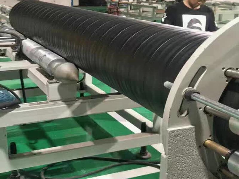 钢筋螺旋管挤出生产线